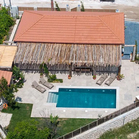 빌라 Sassi Di Fteri *