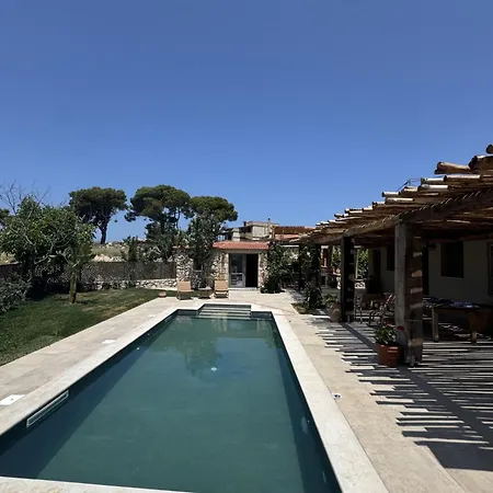 Sassi Di Fteri Βίλα
