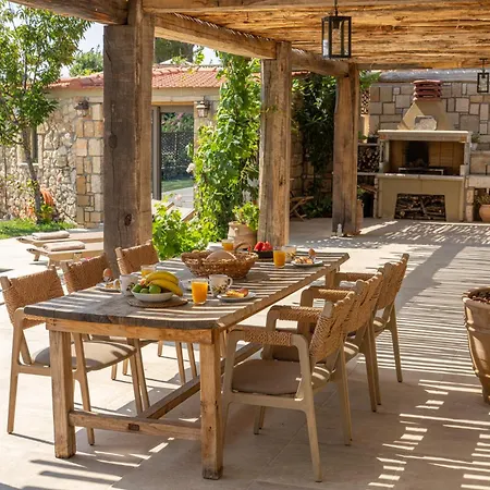 ヴィラ Sassi Di Fteri *